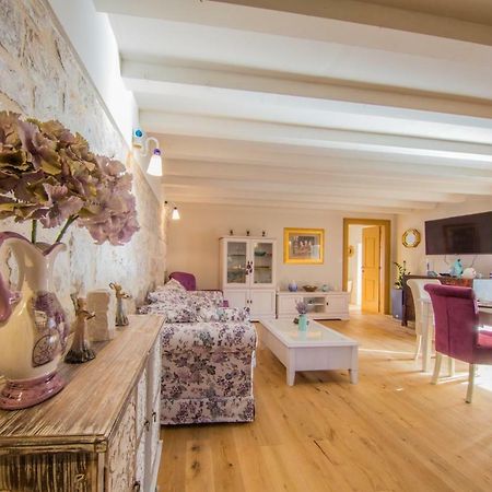 Villa Martina Комижа Екстер'єр фото