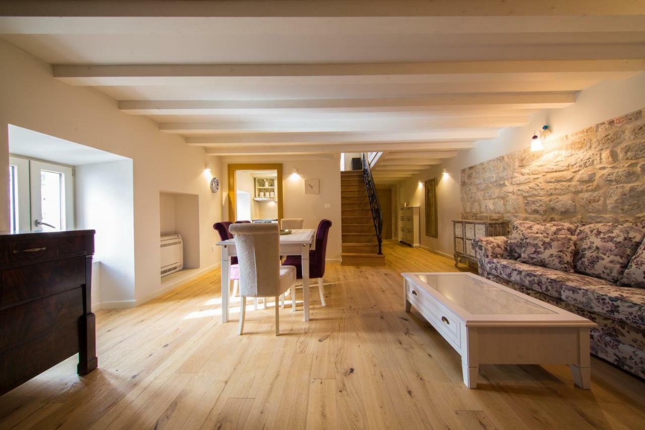 Villa Martina Комижа Екстер'єр фото